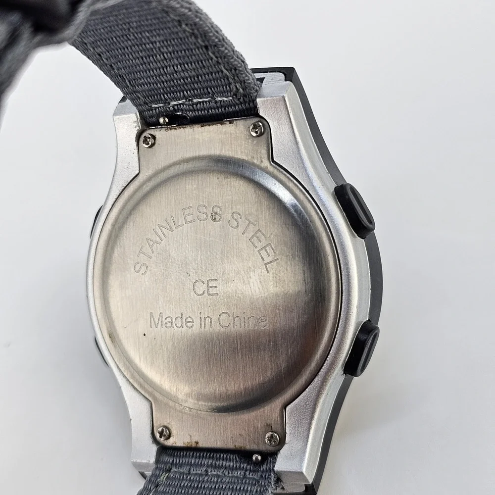 Bowflex‎ Digital Fitness Men's Watch 42MM New Gray Canvas Bands New Battery